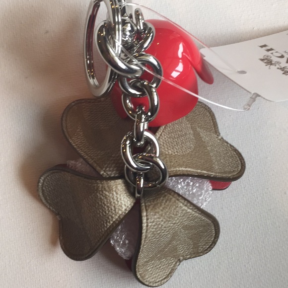 Coach tea rose bag charm key fob - Picture 4 of 4